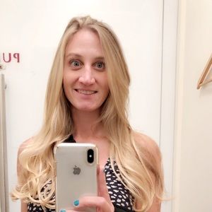 Meet your Posher, Joli